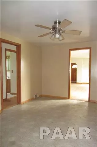 306 E 7th St, Glasford, IL 61533 photo 5