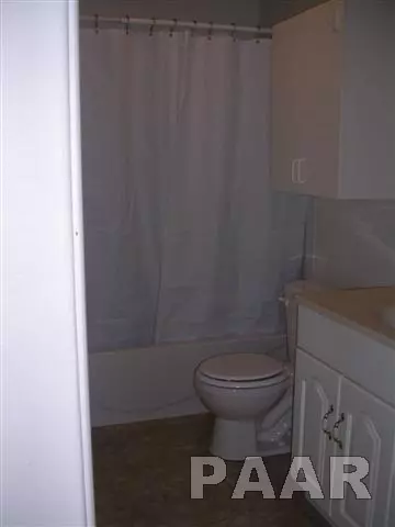 25 N Park, Canton, IL 61520 photo 11