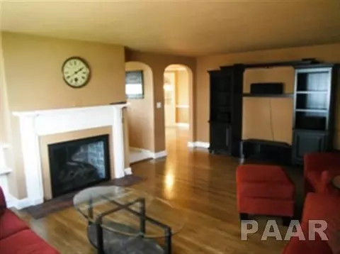 520 E Madison St, Morton, IL 61550 photo 5