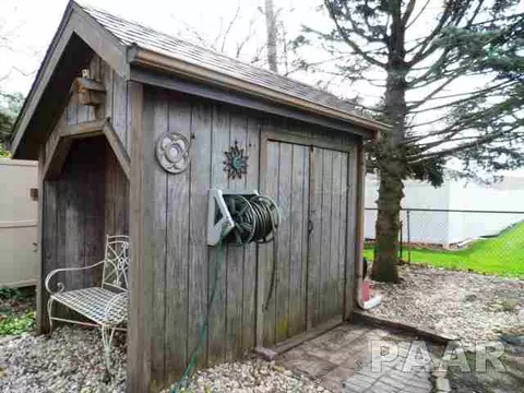 1204 Hampton, Washington, IL 61571 photo 34