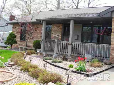 1204 Hampton, Washington, IL 61571 photo 3