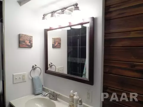 1204 Hampton, Washington, IL 61571 photo 24