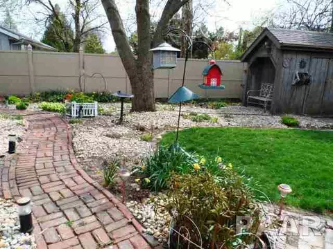 1204 Hampton, Washington, IL 61571 photo 33