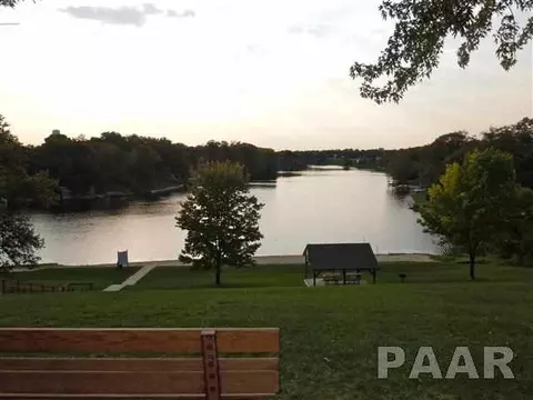 9436 W Guinivere Ct, Mapleton, IL 61547 photo 2