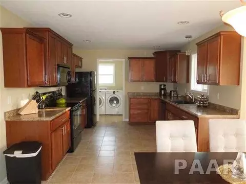 9436 W Guinivere Ct, Mapleton, IL 61547 photo 6