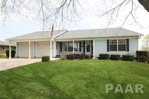 102 Pieper Cir, Delavan, IL 61734 photo 2