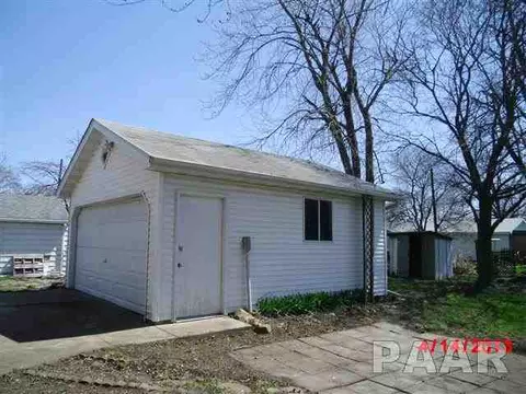 118 E Hickory, Canton, IL 61520 photo 22