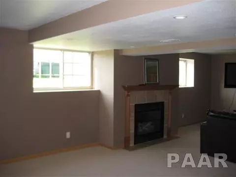 816 Simon St, Washington, IL 61571 photo 12