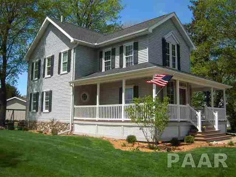 310 N Johnson, Oneida, IL 61467 photo 1