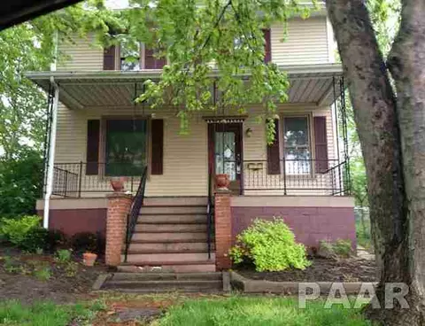 46 W Maple, Canton, IL 61520 photo 1