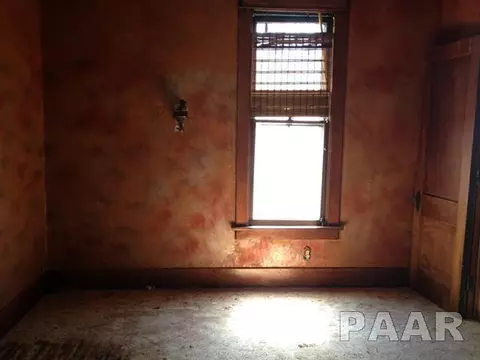 46 W Maple, Canton, IL 61520 photo 9