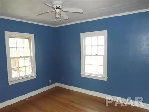 1006 E Willcox Ave, Peoria, IL 61603 photo 8
