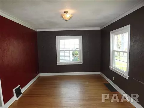 1006 E Willcox Ave, Peoria, IL 61603 photo 6