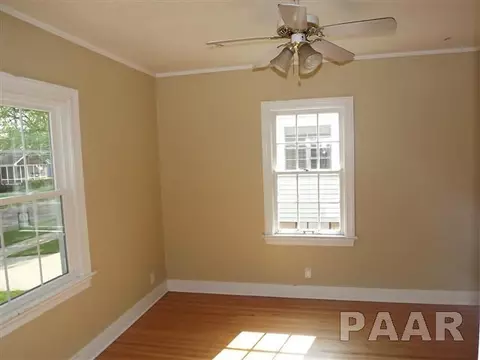 1006 E Willcox Ave, Peoria, IL 61603 photo 10