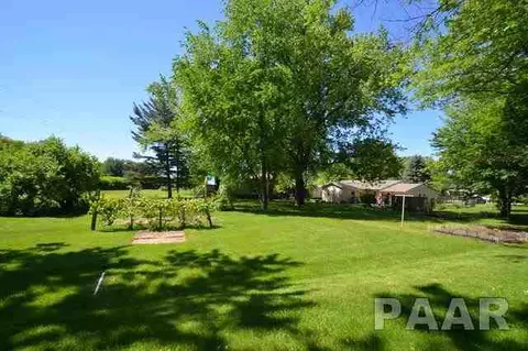 214 E Pine St, Metamora, IL 61548 photo 16