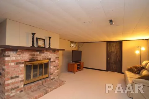 214 E Pine St, Metamora, IL 61548 photo 13
