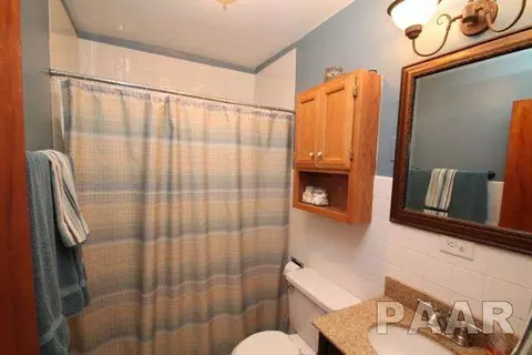 214 E Pine St, Metamora, IL 61548 photo 12