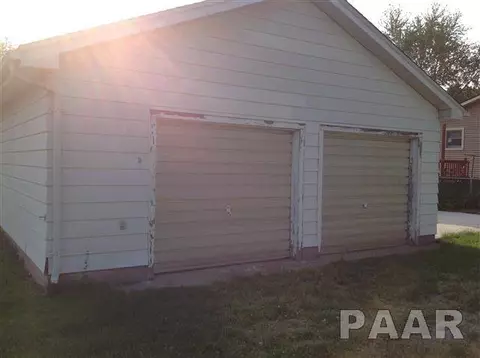 212 S Spg, Metamora, IL 61548 photo 16