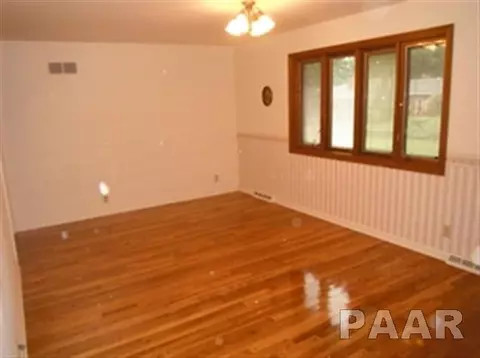 820 E Jackson St, Morton, IL 61550 photo 10