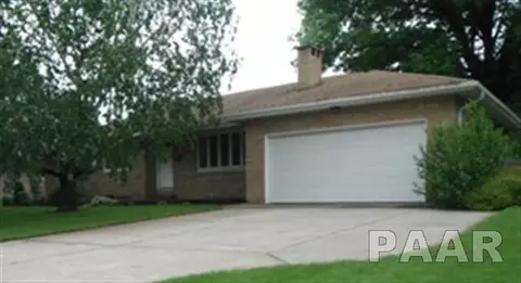 820 E Jackson St, Morton, IL 61550 photo 1