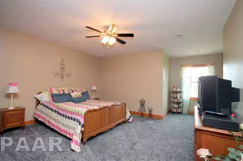 900 E Cruger Rd, Washington, IL 61571 photo 24