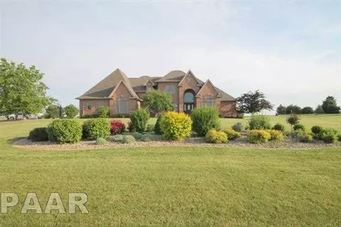 900 E Cruger Rd, Washington, IL 61571 photo 1