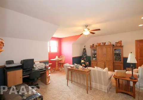 900 E Cruger Rd, Washington, IL 61571 photo 20