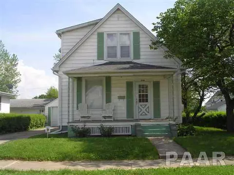 646 Custer, Canton, IL 61520 photo 1