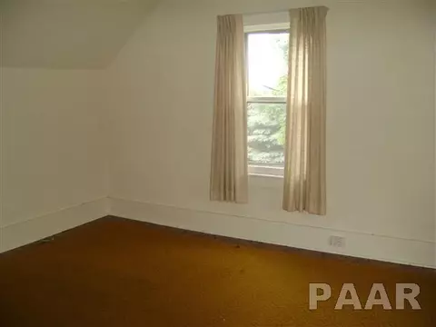 302 Main St, Castleton, IL 61426 photo 8