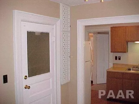 1688 State St, Cazenovia, IL 61545 photo 8