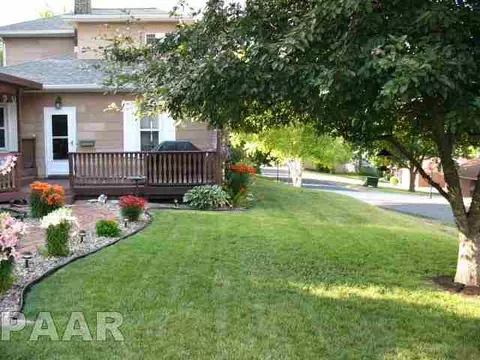 308 Eureka St, Eureka, IL 61530 photo 20