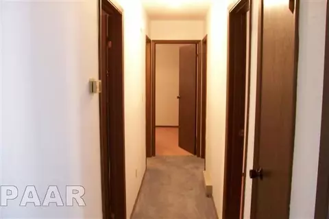 526 E Ash St, Canton, IL 61520 photo 19