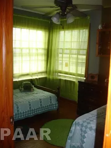 1520 E Chestnut, Canton, IL 61520 photo 7