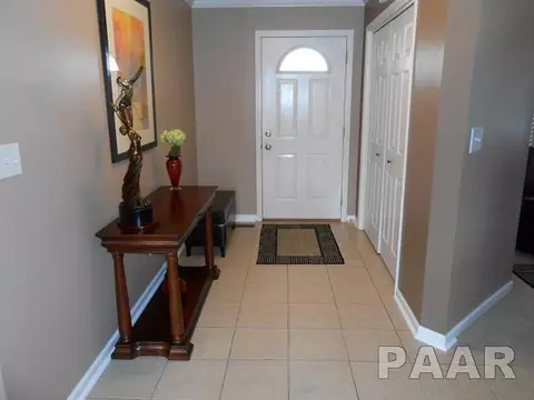 512 E Santa Fe Rd, Chillicothe, IL 61523 photo 4