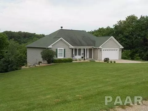 512 E Santa Fe Rd, Chillicothe, IL 61523 photo 1