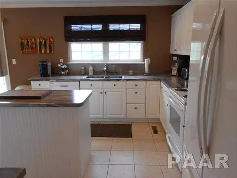 512 E Santa Fe Rd, Chillicothe, IL 61523 photo 12