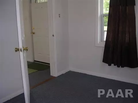 828 Elm, Canton, IL 61520 photo 19
