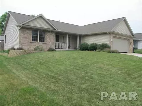 2108 Easter, Pekin, IL 61554 photo 1