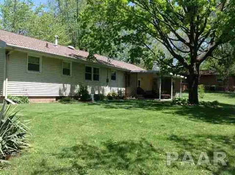 108 W Crow, Eureka, IL 61530 photo 6
