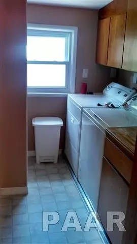 207 Albert, Washington, IL 61571 photo 11