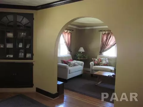 126 Embert, Peoria, IL 61603 photo 10