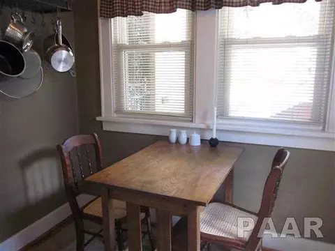 126 Embert, Peoria, IL 61603 photo 17