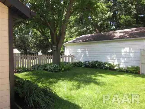 126 Embert, Peoria, IL 61603 photo 31