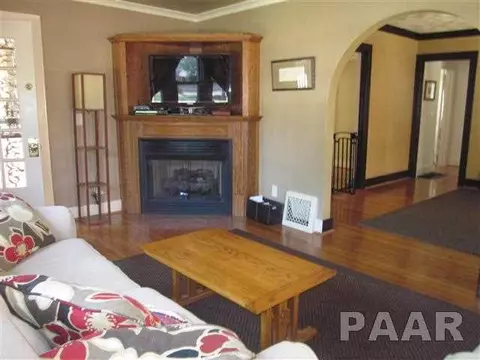 126 Embert, Peoria, IL 61603 photo 5