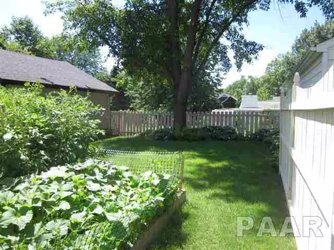 126 Embert, Peoria, IL 61603 photo 34