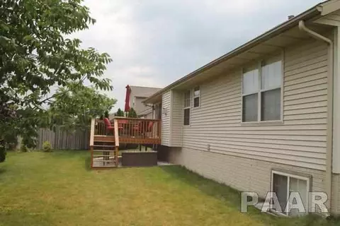 308 Bittersweet Ave, Germantown Hills, IL 61548 photo 16