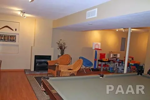 308 Bittersweet Ave, Germantown Hills, IL 61548 photo 14