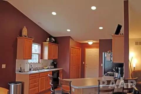 308 Bittersweet Ave, Germantown Hills, IL 61548 photo 7