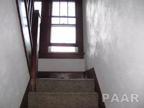 67 E Myrtle, Canton, IL 61520 photo 12