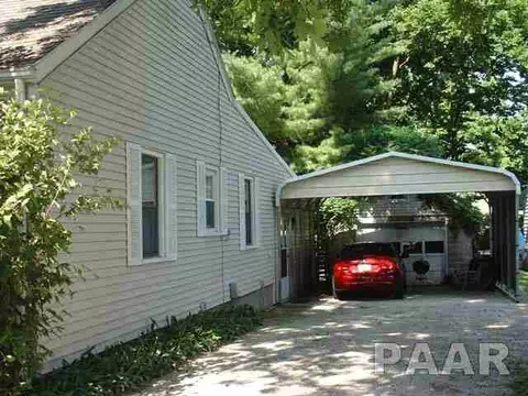 806 S Vennum, Eureka, IL 61530 photo 20